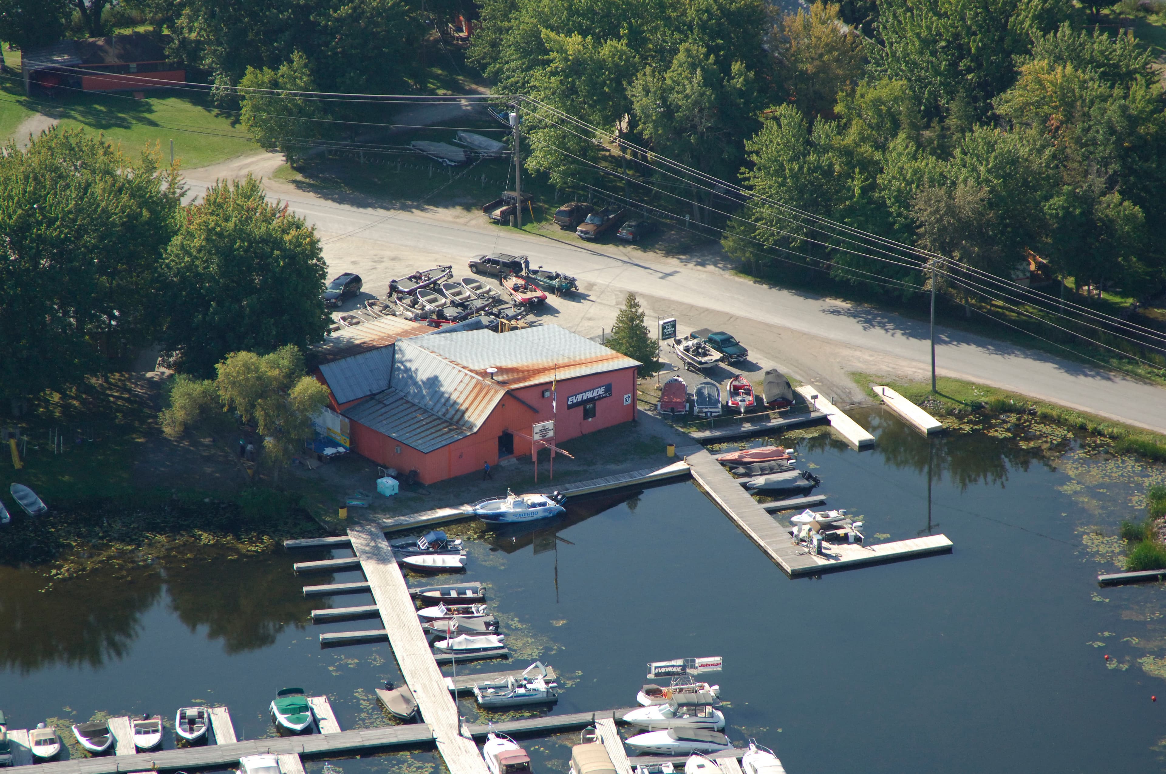 Emerald Isle Powersports & Marine shop exterior